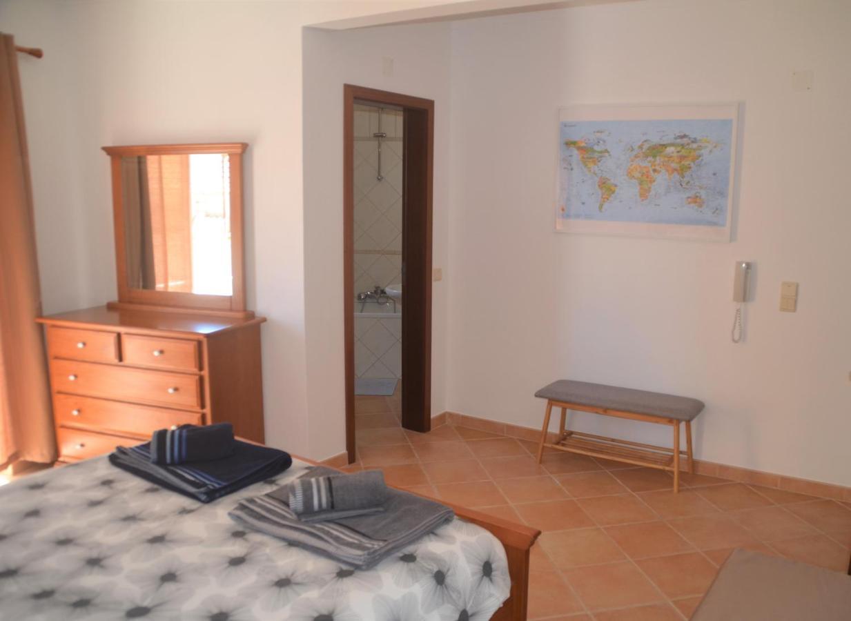 Hébergement de vacances Casa Flora T1 - Do Bispo